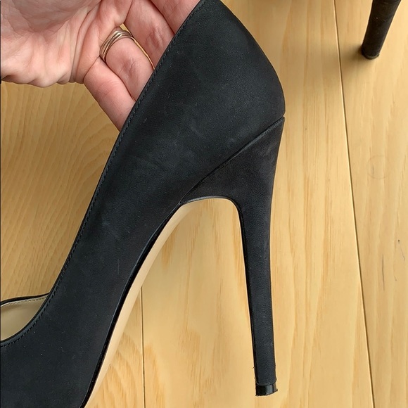 Black Heels - Picture 6 of 8